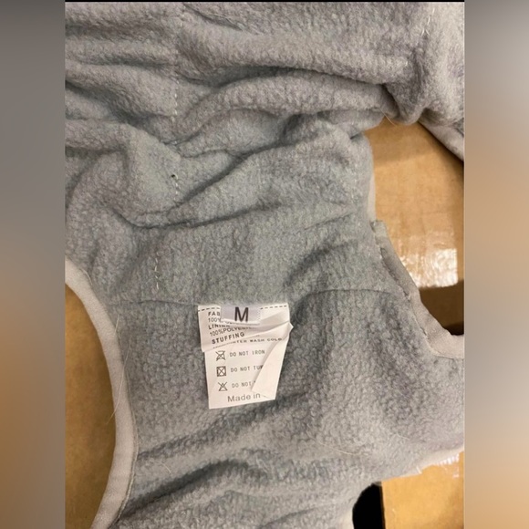 Dog jacket size medium - Picture 8 of 8